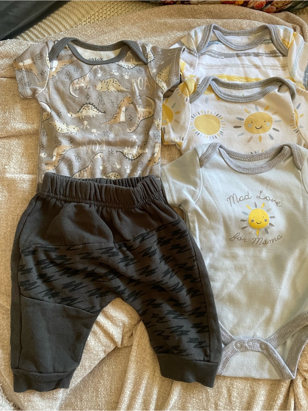 5/$25 Chick Pea Dino Outfit & Matching Sunshine Bodysuit Onesies Set 5pcs 0-3m